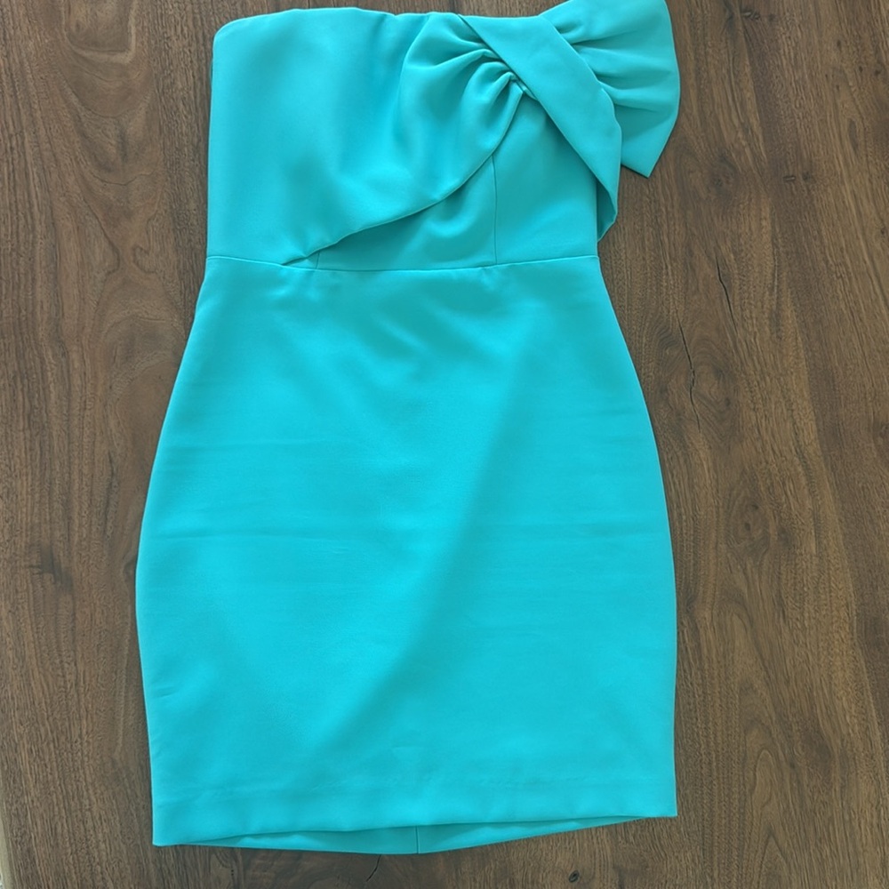 Karlie strapless cocktail dress Size Small $25